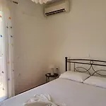 Διαμέρισμα Rent Your Own House In Pefki/evoia. Πευκί